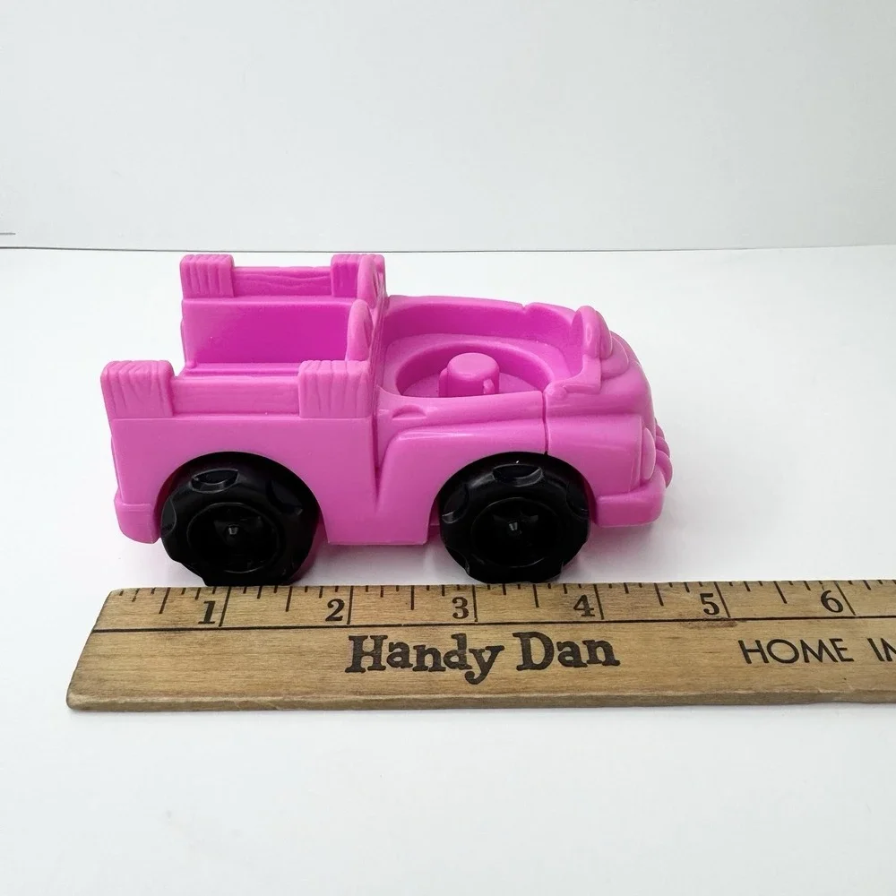 Vintage 2001 Mattel Fisher Price Little People Pink Jeep Truck Off Road Car Toy